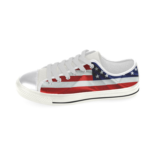 America Flag Banner Patriot Stars Stripes Freedom Women's Classic Canvas Shoes (Model 018)