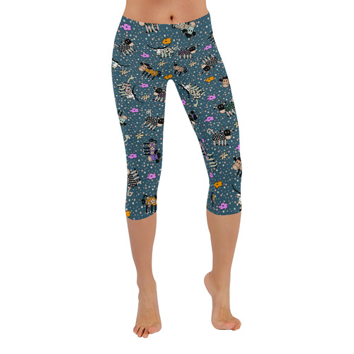 Colorfully and Funny COWS with FLOWERS Women's Low Rise Capri Leggings (Invisible Stitch) (Model L08)