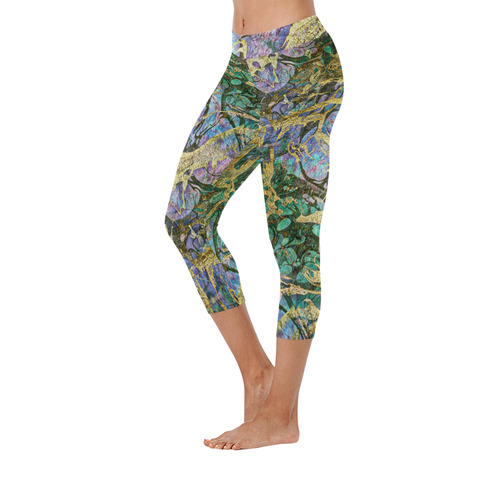 Abstract Green Watercolor Brush Painting with Gold Women's Low Rise Capri Leggings (Invisible Stitch) (Model L08)