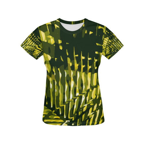 Tropical Leaves Beautiful Nature Pattern All Over Print T-Shirt for Women (USA Size) (Model T40)