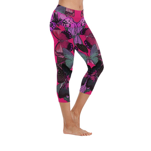 "YOU GIVE ME BUTTERFLIES" Women's Low Rise Capri Leggings (Invisible Stitch) (Model L08)