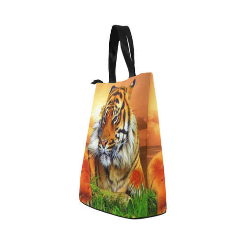 Sumatran Tiger Nylon Lunch Tote Bag (Model 1670)