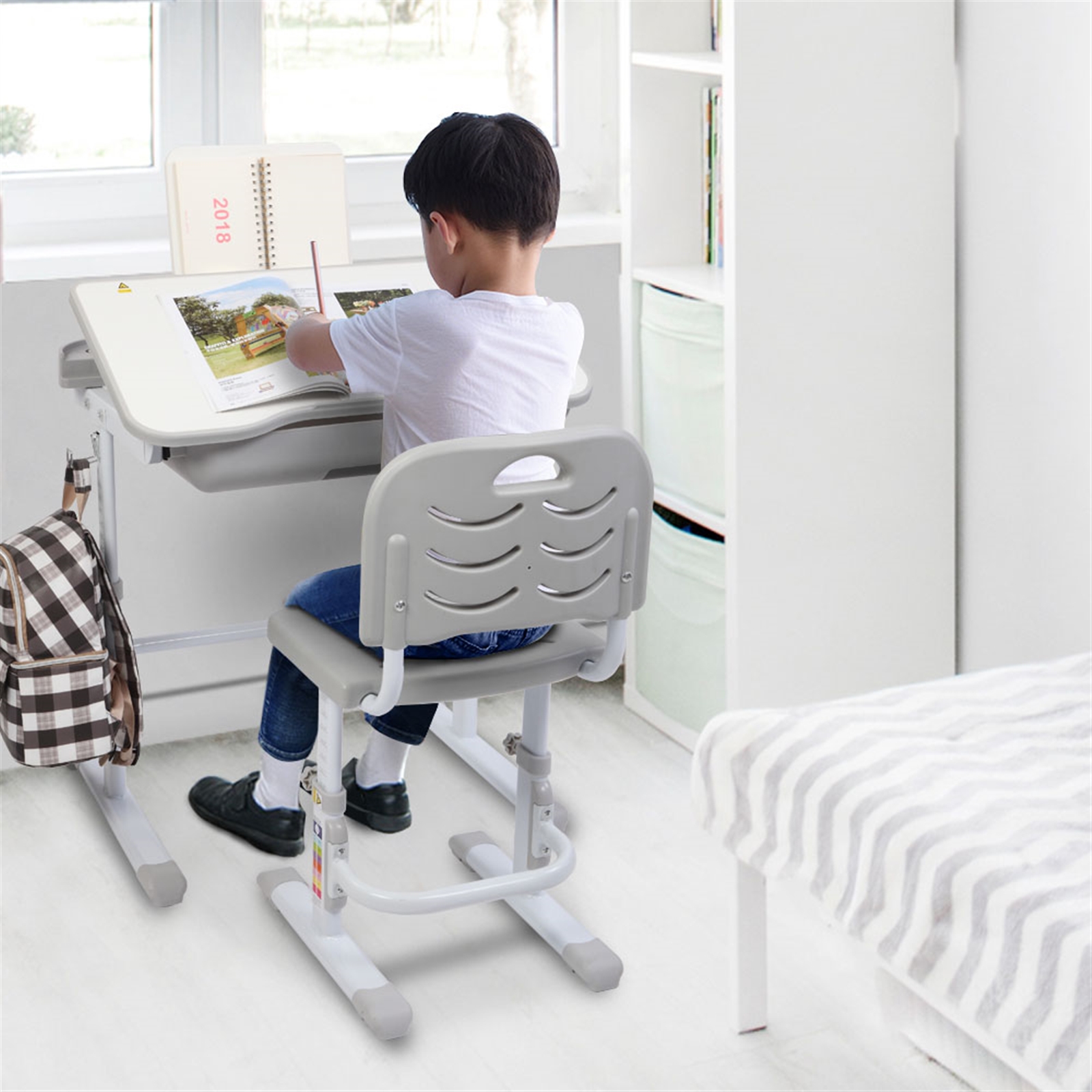 70CM Lifting Table Can Tilt Children Learning Table And Chair Gray (With Reading Stand Without Table