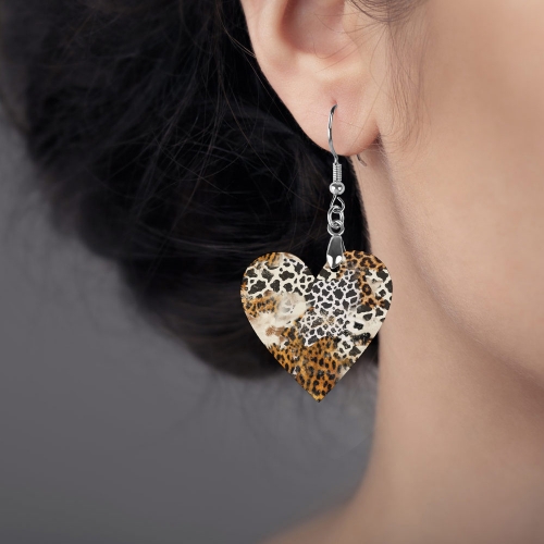 Wooden Earrings Pendant (Love Shape)