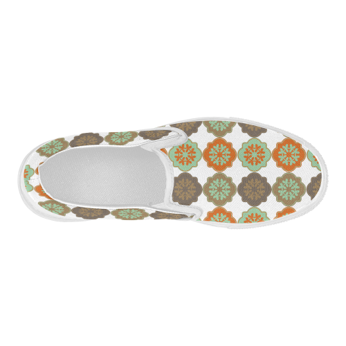 Decorative Quatrefoil Moroccan Trellis Women's Slip-on Canvas Shoes (Model 019)