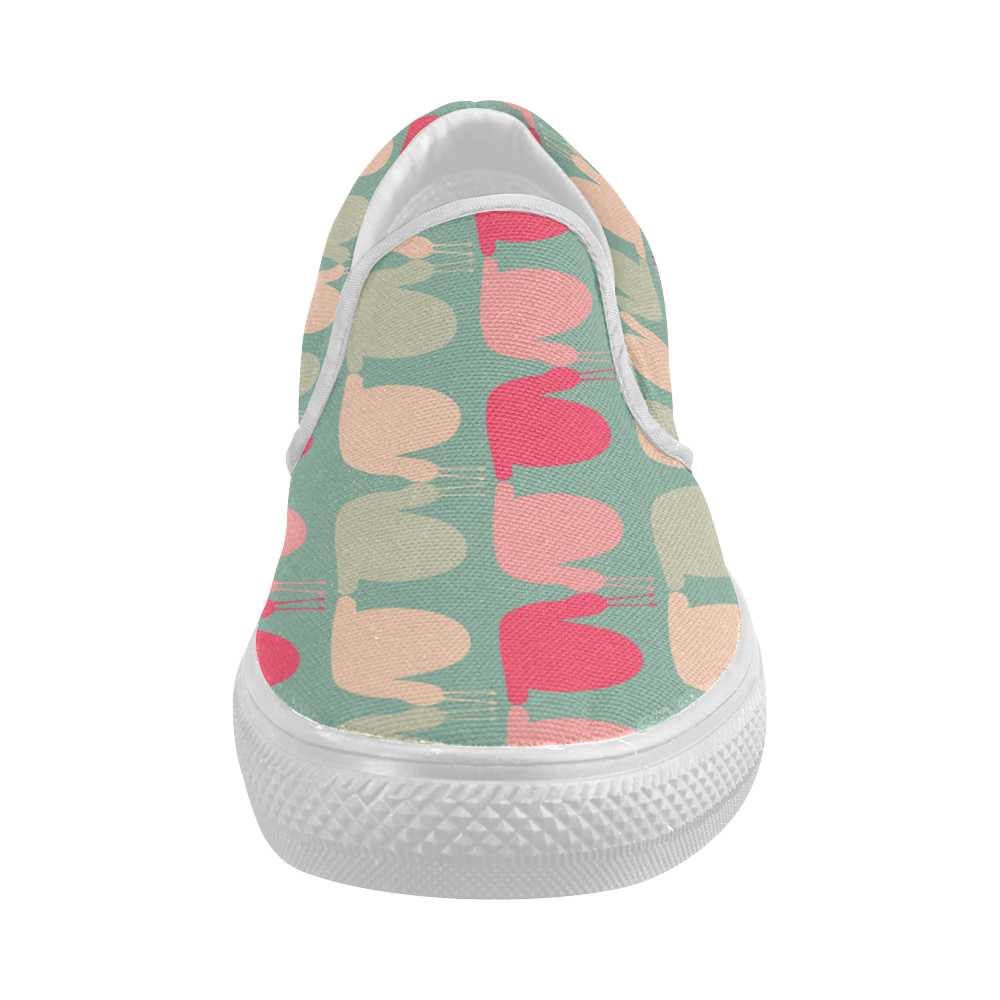 Colorful Snails Pattern Women's Slip-on Canvas Shoes (Model 019)
