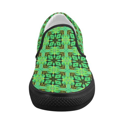Green Gold Moroccan Lattice Diamonds Quilt Women's Slip-on Canvas Shoes (Model 019)