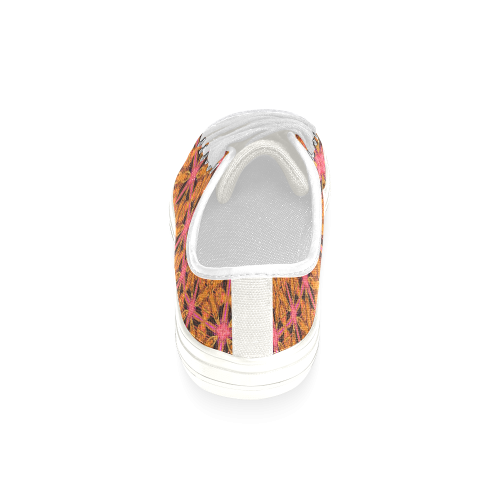 Peach Lattice Abstract Pink Snowflake Star Women's Classic Canvas Shoes (Model 018)