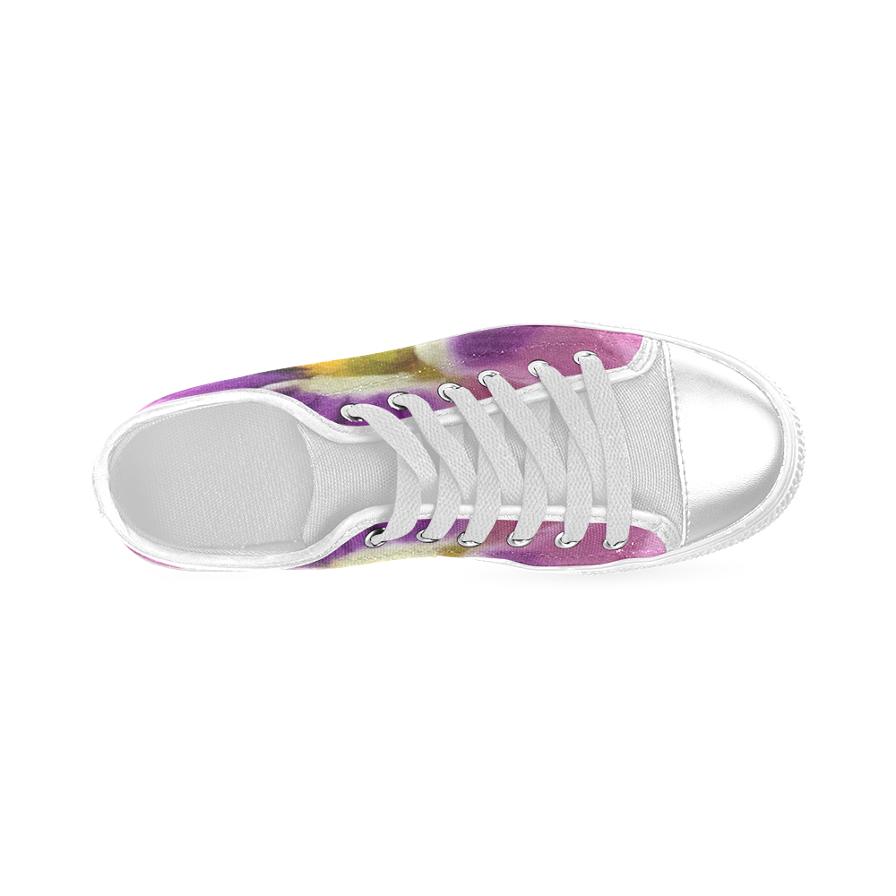 Pink and Purple Pansy Women's Classic Canvas Shoes (Model 018)