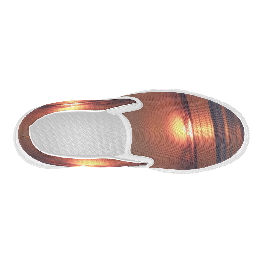 Shockwave Sunset Women's Slip-on Canvas Shoes (Model 019)