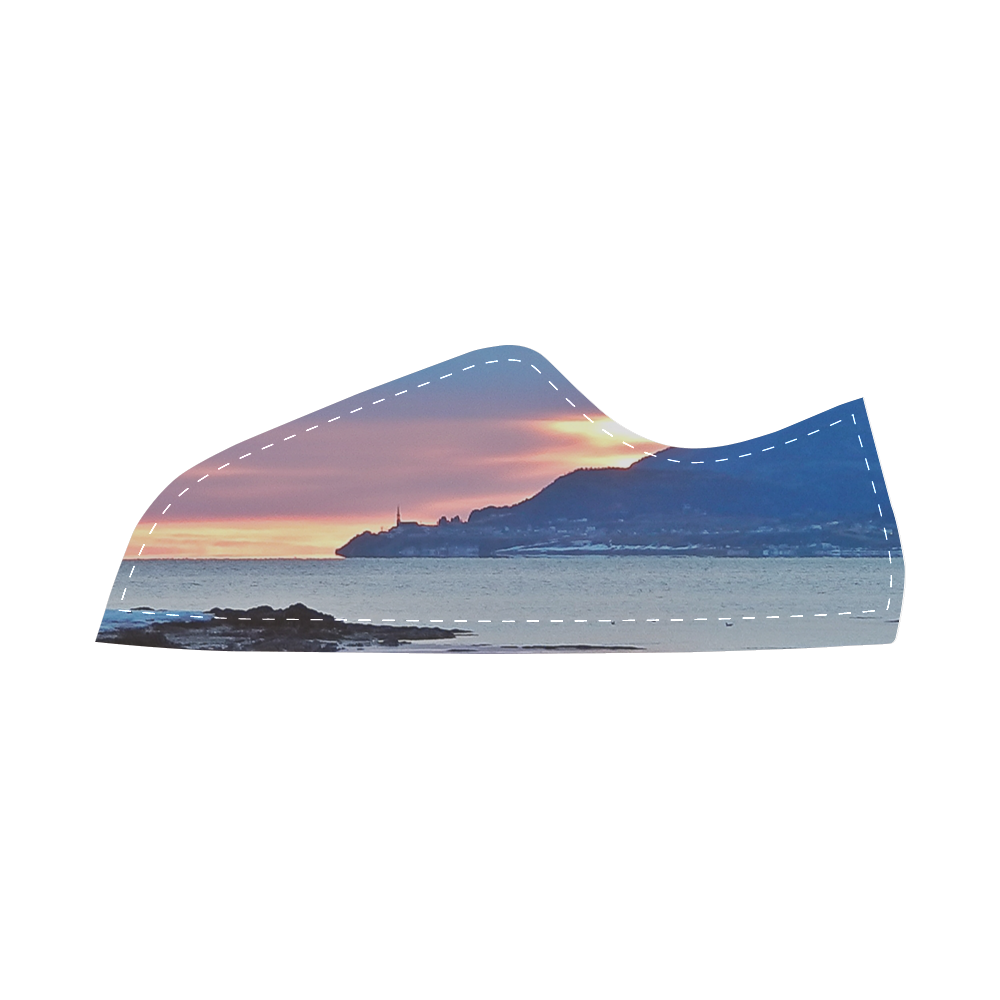Sunrise in Tourelle Men's Canvas Shoes (Model 016)