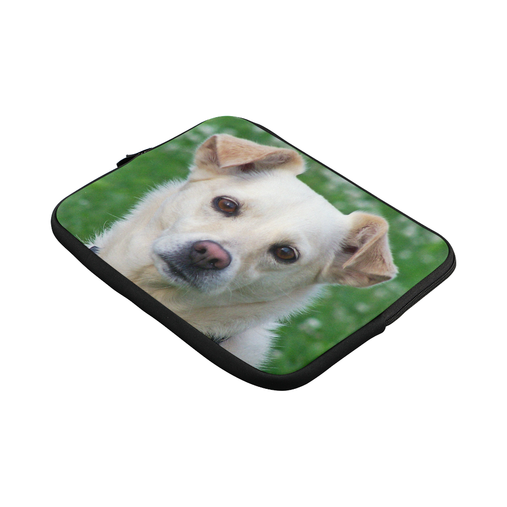 Dog face close-up Laptop Sleeve 11''