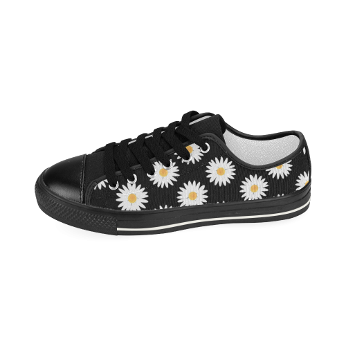 Daisies pattern Women's Classic Canvas Shoes (Model 018)