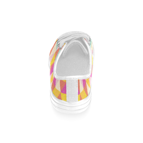 Yellow Geometric Triangle Pattern Women's Classic Canvas Shoes (Model 018)