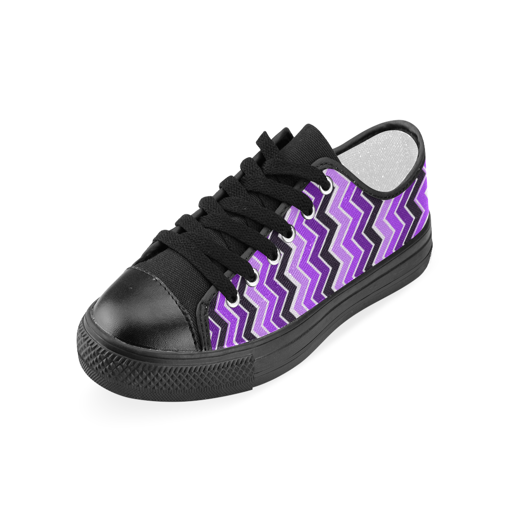 Purple Chevrons Women's Classic Canvas Shoes (Model 018)