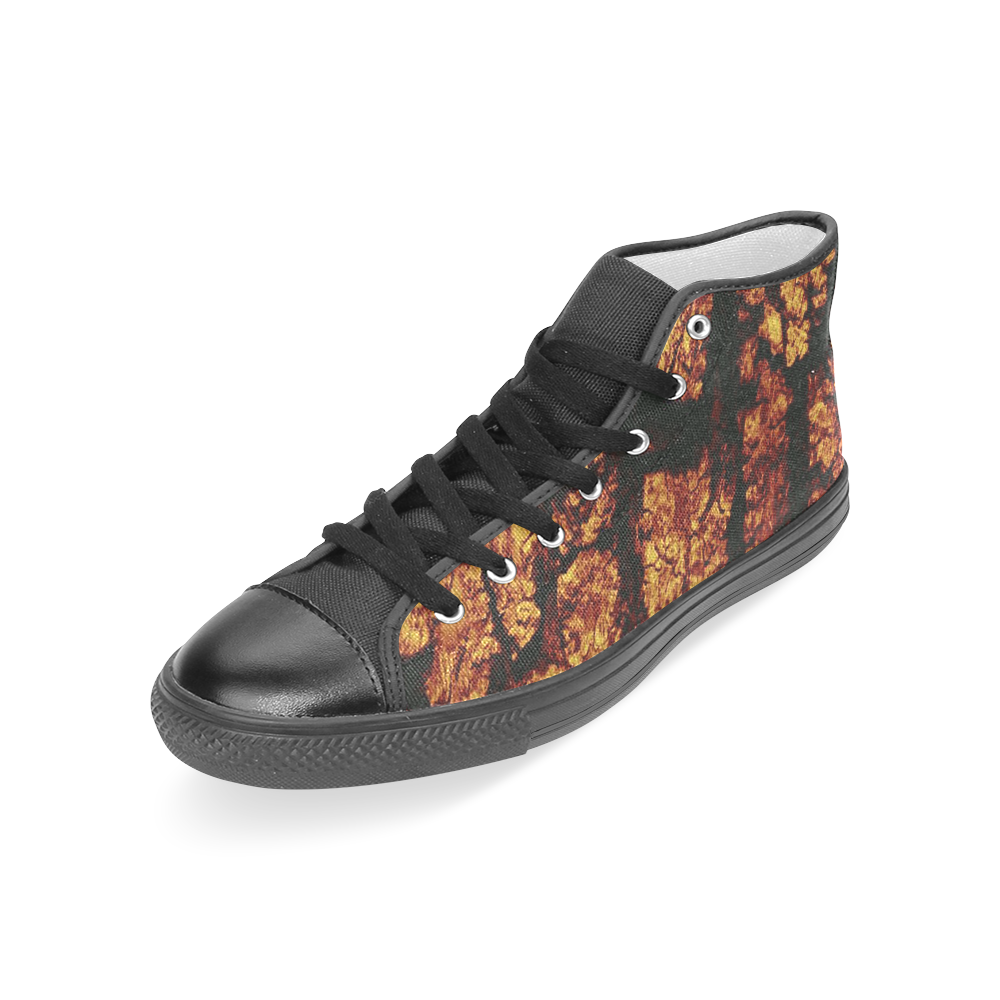 tree bark structure brown Women's Classic High Top Canvas Shoes (Model 017)