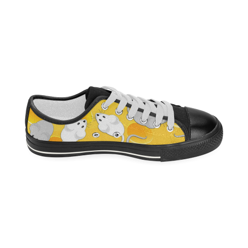 mice on cheese Women's Classic Canvas Shoes (Model 018)