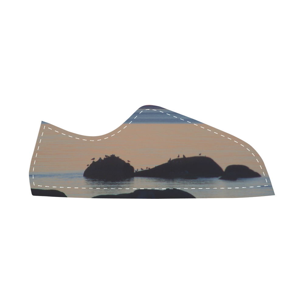 Dusk on the Sea Men's Canvas Shoes (Model 016)
