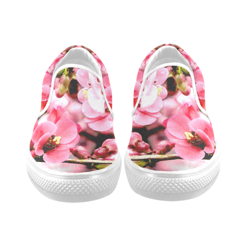 Pink Floral Women's Unusual Slip-on Canvas Shoes (Model 019)