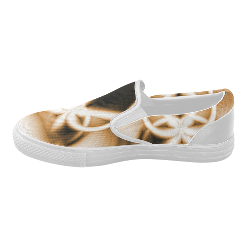 In To The Cave Women's Slip-on Canvas Shoes (Model 019)