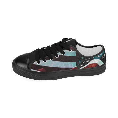 A abstract waving usa flag Women's Classic Canvas Shoes (Model 018)