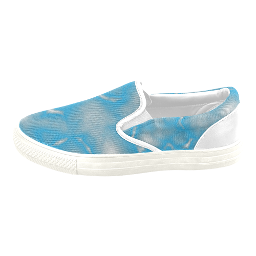 clouds on water Men's Unusual Slip-on Canvas Shoes (Model 019)