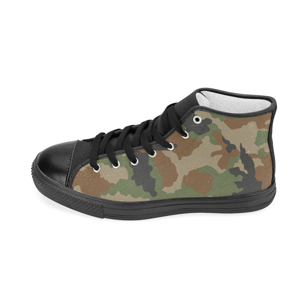 woodland camouflage pattern Men’s Classic High Top Canvas Shoes (Model 017)