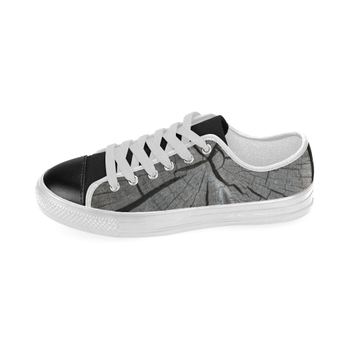 Dried Tree Stump Women's Classic Canvas Shoes (Model 018)