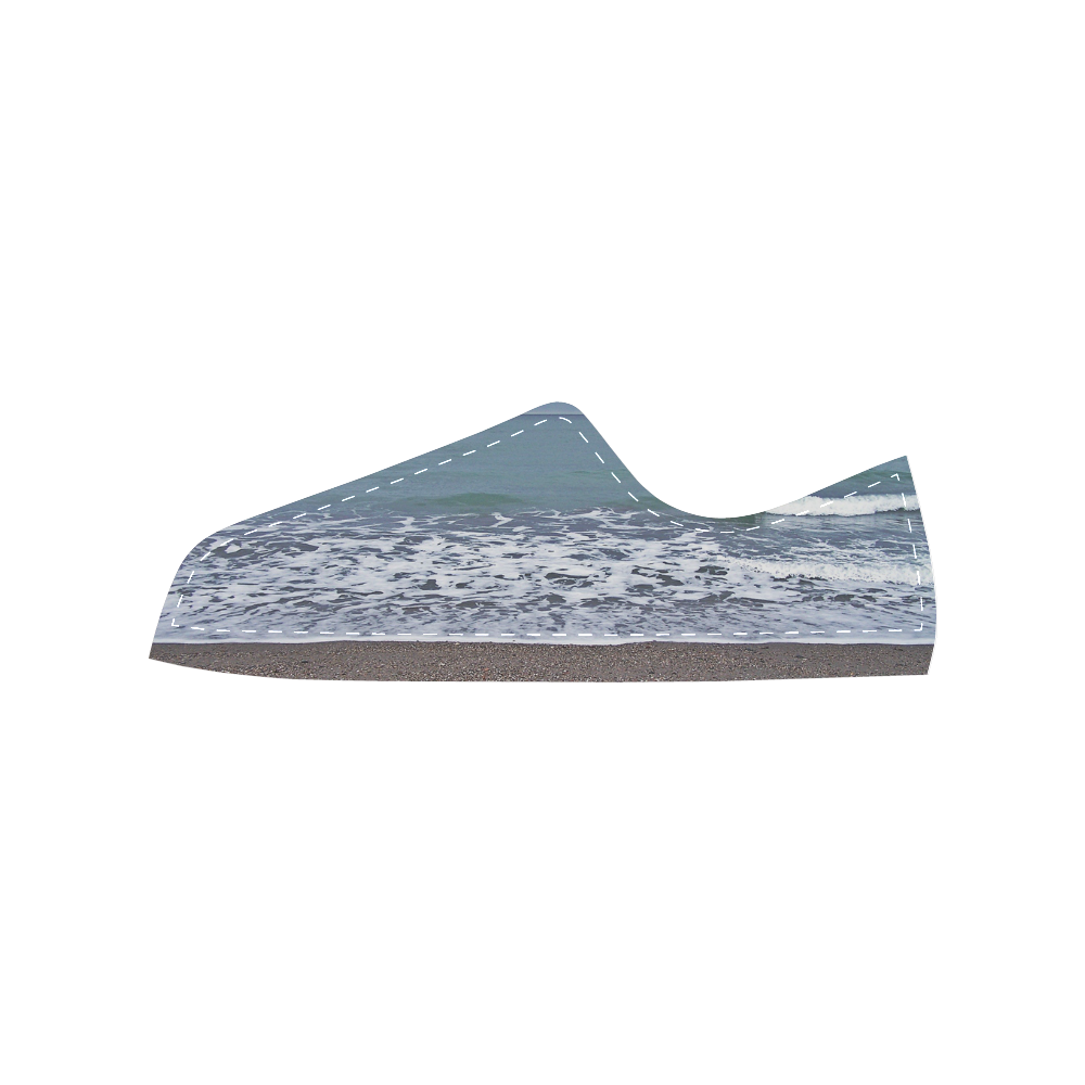 Foam on the Beach Men's Classic Canvas Shoes (Model 018)