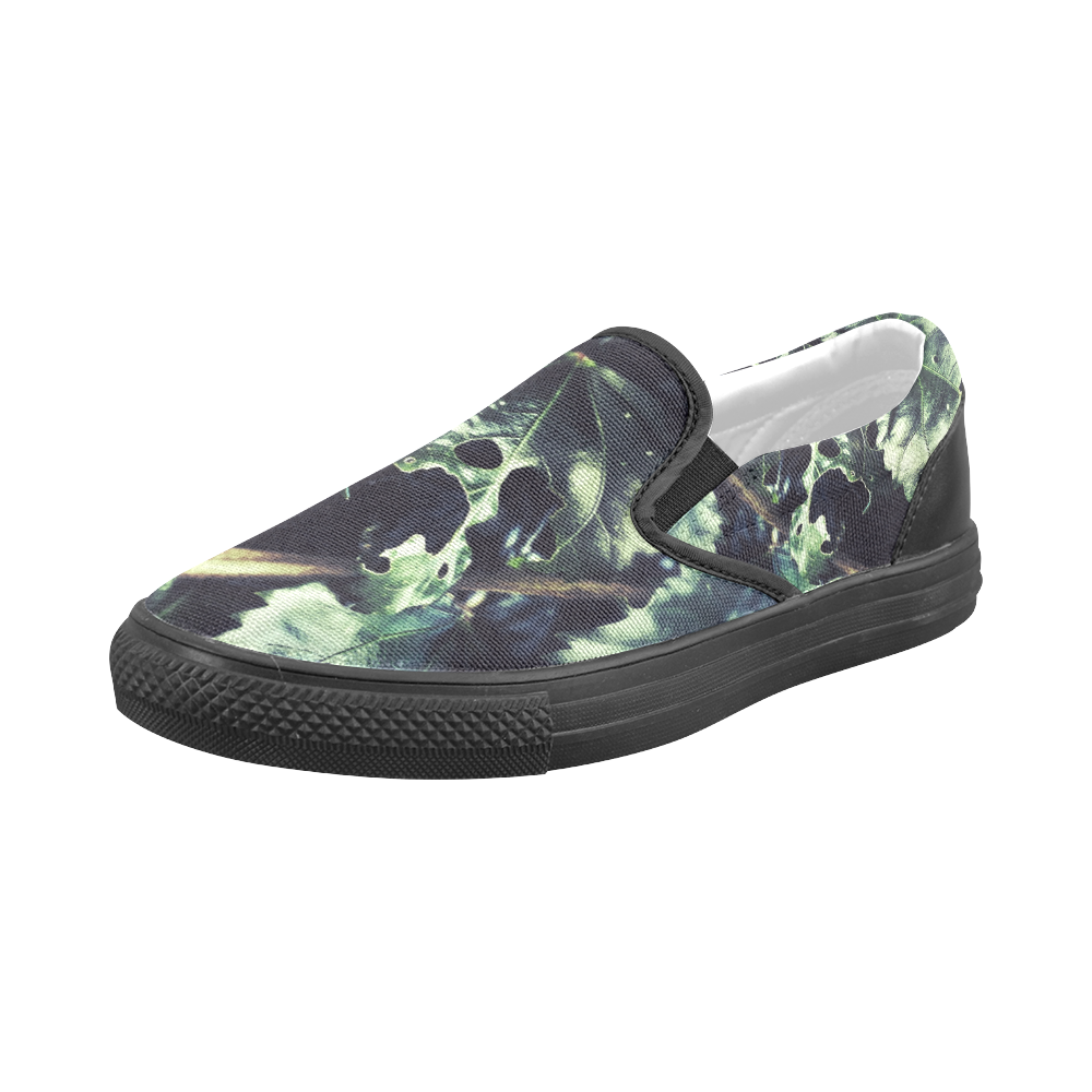 Leaves Men's Slip-on Canvas Shoes (Model 019)