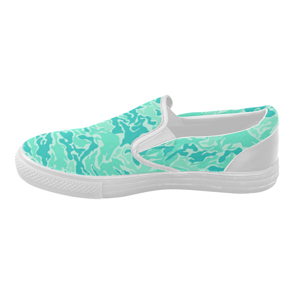 Camo Turquoise Camouflage Pattern Print Women's Slip-on Canvas Shoes (Model 019)