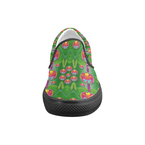 Orchid Forest Filled of big flowers and chevron Men's Slip-on Canvas Shoes (Model 019)