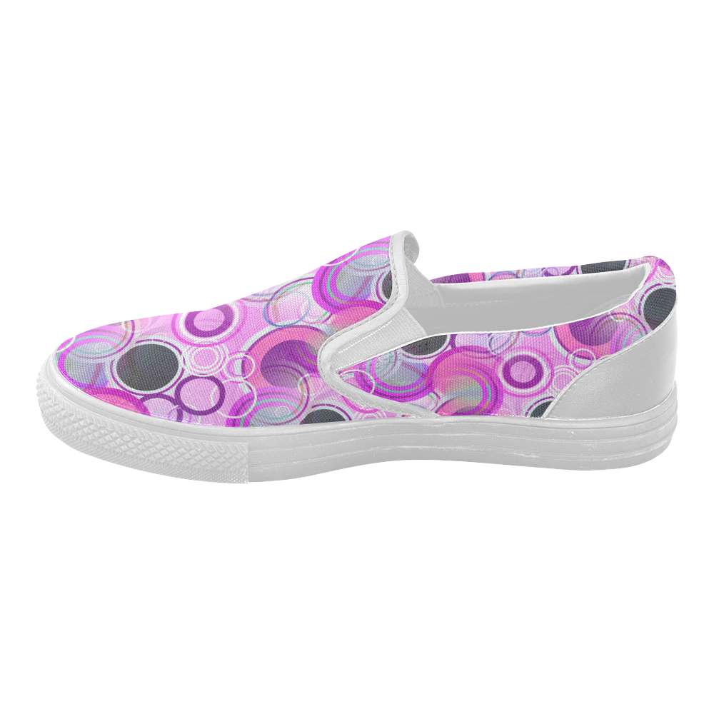 Pink Bubbles Women's Slip-on Canvas Shoes (Model 019)