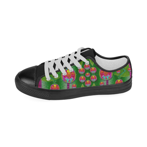 Orchid Forest Filled of big flowers and chevron Women's Classic Canvas Shoes (Model 018)