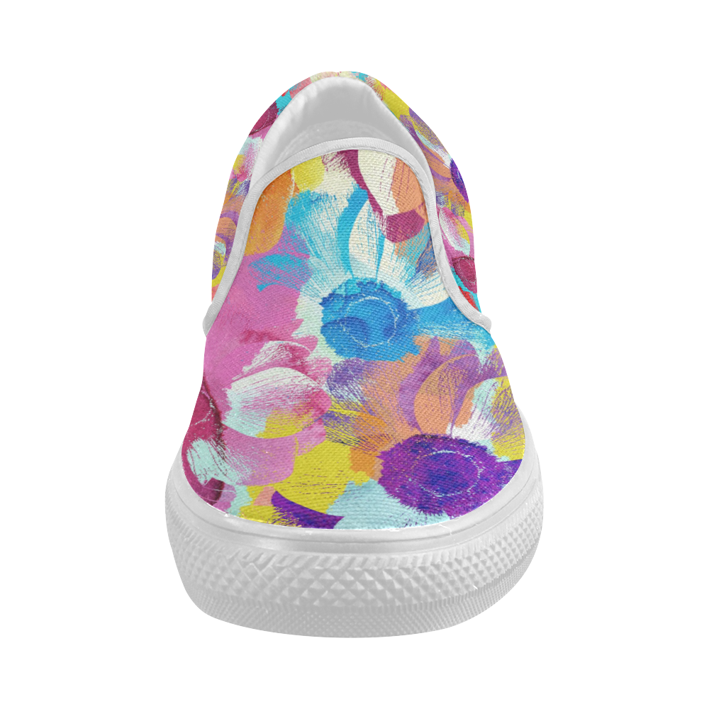 Anemones Flower Women's Slip-on Canvas Shoes (Model 019)