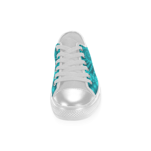 Glossy Turquoise  Beads Spiral Fractal Women's Classic Canvas Shoes (Model 018)