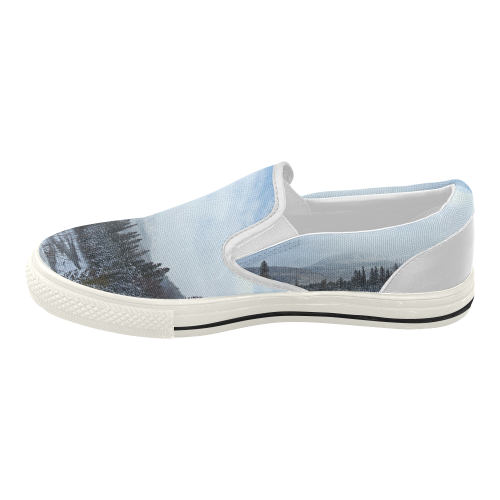 Winter Wonderland Women's Slip-on Canvas Shoes (Model 019)