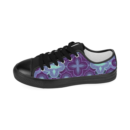Purple blue pattern Women's Classic Canvas Shoes (Model 018)