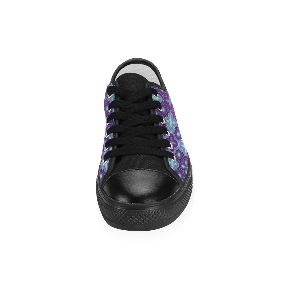 Purple blue seamless pattern Women's Classic Canvas Shoes (Model 018)