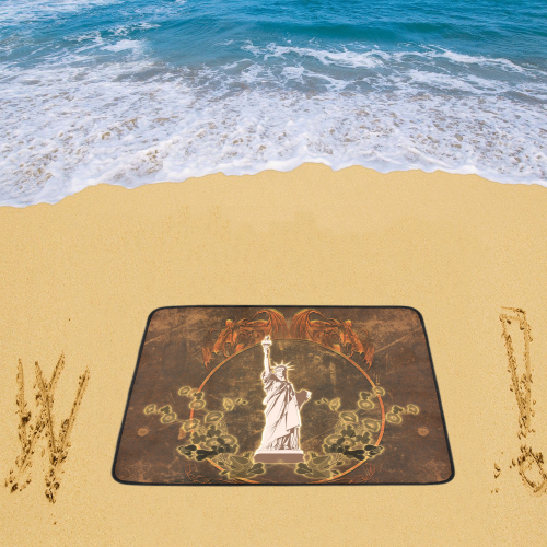 Statue of liberty with flowers Beach Mat 78"x 60"