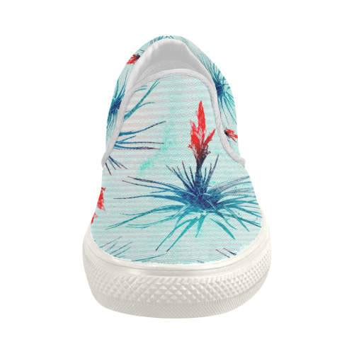 Tillandsia Flower Women's Slip-on Canvas Shoes (Model 019)