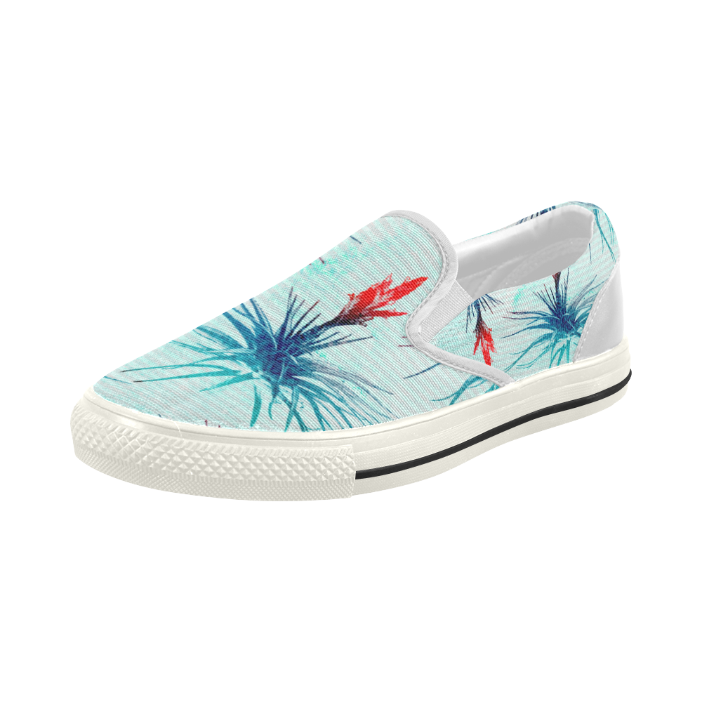 Tillandsia Flower Women's Slip-on Canvas Shoes (Model 019)