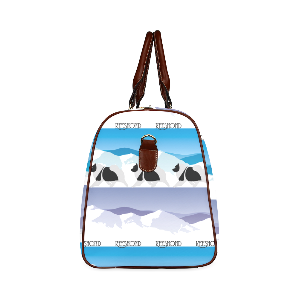 Keeshond Rockin the Rockies Waterproof Travel Bag/Small (Model 1639)