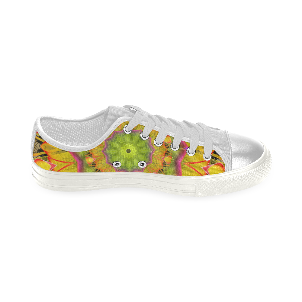 Beach Grass Golden Red Foliage Abstract Fall Days Women's Classic Canvas Shoes (Model 018)