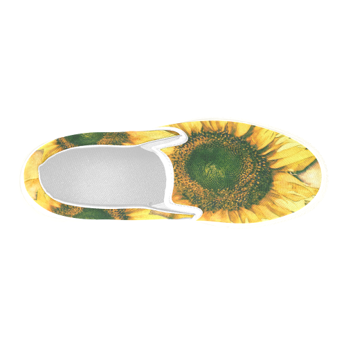 Painting Sunflower - Life is in full bloom Men's Slip-on Canvas Shoes (Model 019)