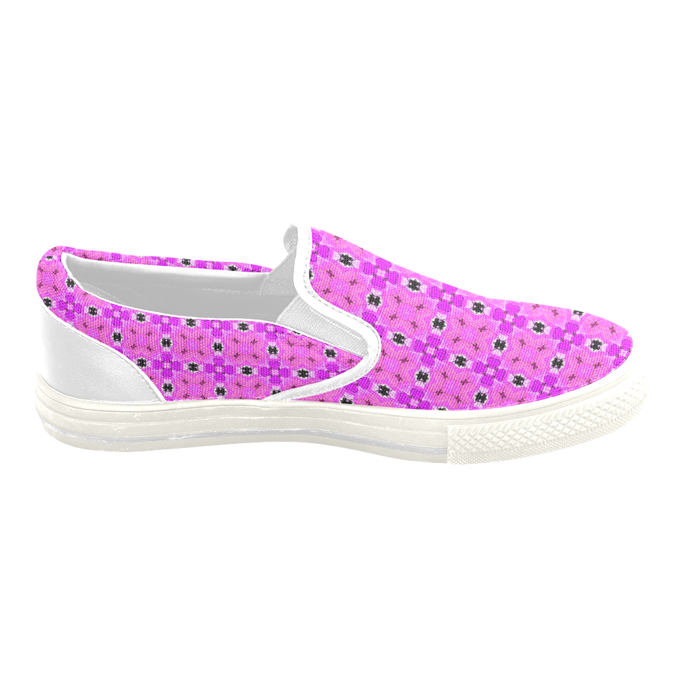 Circle Lattice of Floral Pink Violet Modern Quilt Women's Unusual Slip-on Canvas Shoes (Model 019)