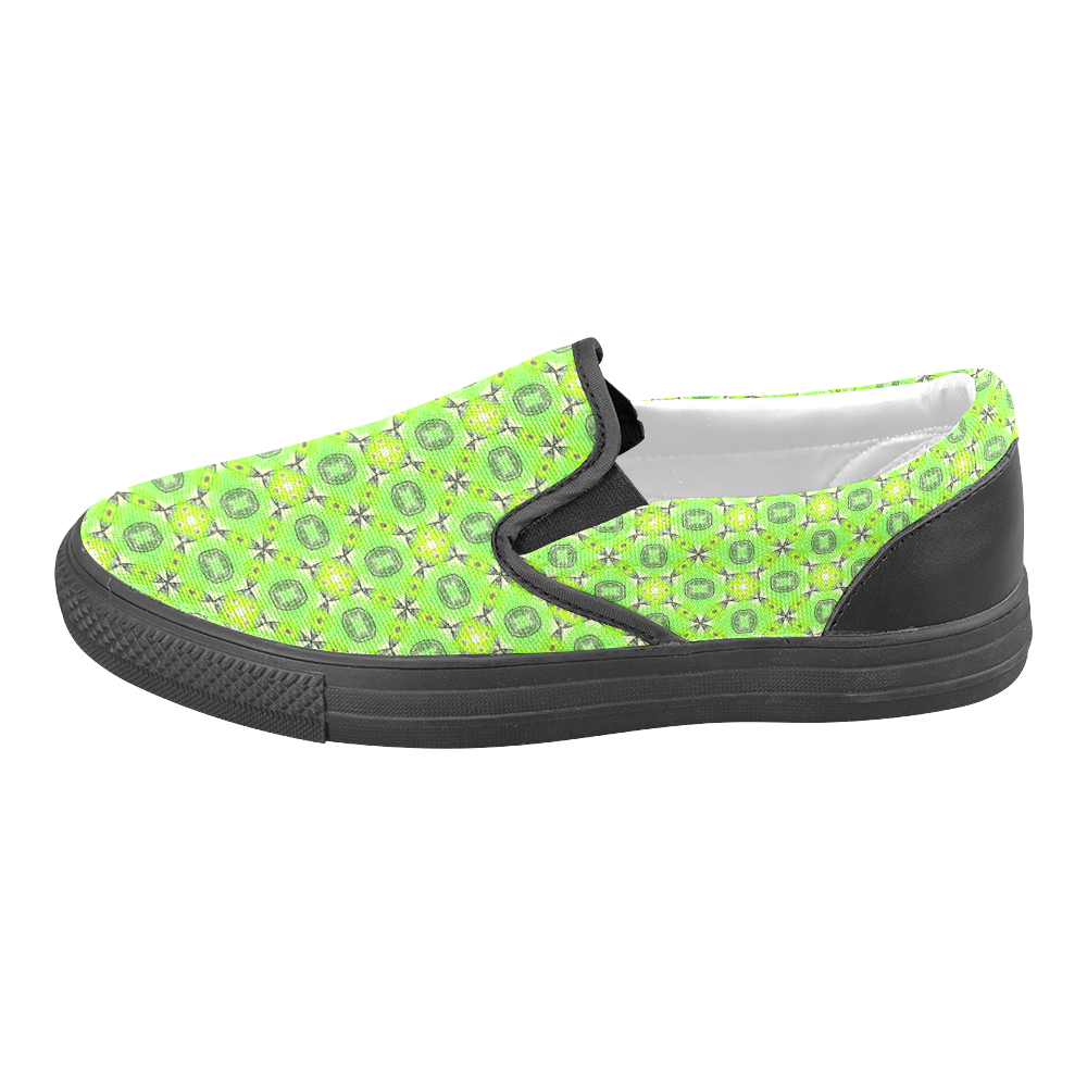 Vibrant Abstract Tropical Lime Foliage Lattice Men's Slip-on Canvas Shoes (Model 019)