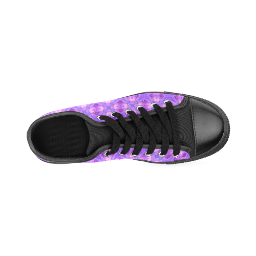 Vibrant Abstract Modern Violet Lavender Lattice Men's Classic Canvas Shoes (Model 018)