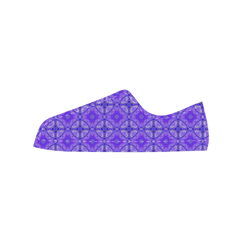 Purple Abstract Flowers, Lattice, Circle Quilt Men's Classic Canvas Shoes (Model 018)