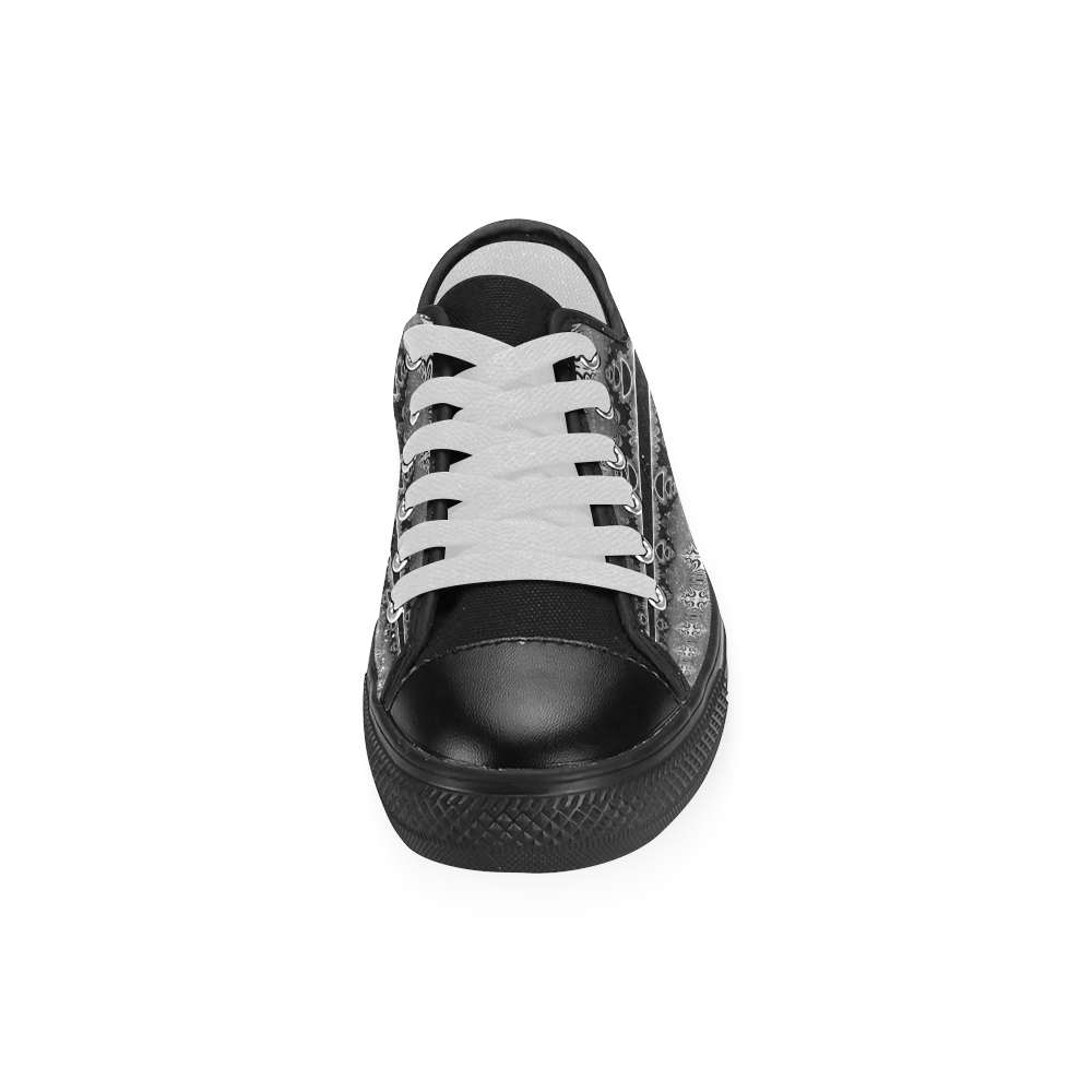 Kaleidoscope Fractal BORDER black white grey Women's Classic Canvas Shoes (Model 018)